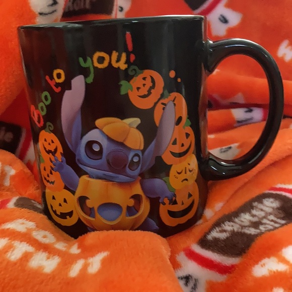 DISNEY STITCH HALLOWEEN MUG - Picture 2 of 3